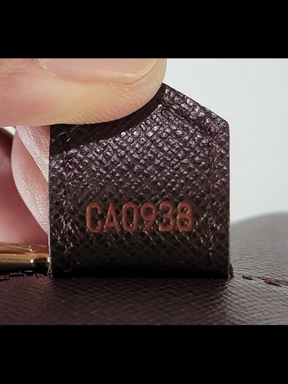 •LOUIS VUITTON• Damier Ebene Trousse Toilette pouch - Picture 11 of 14